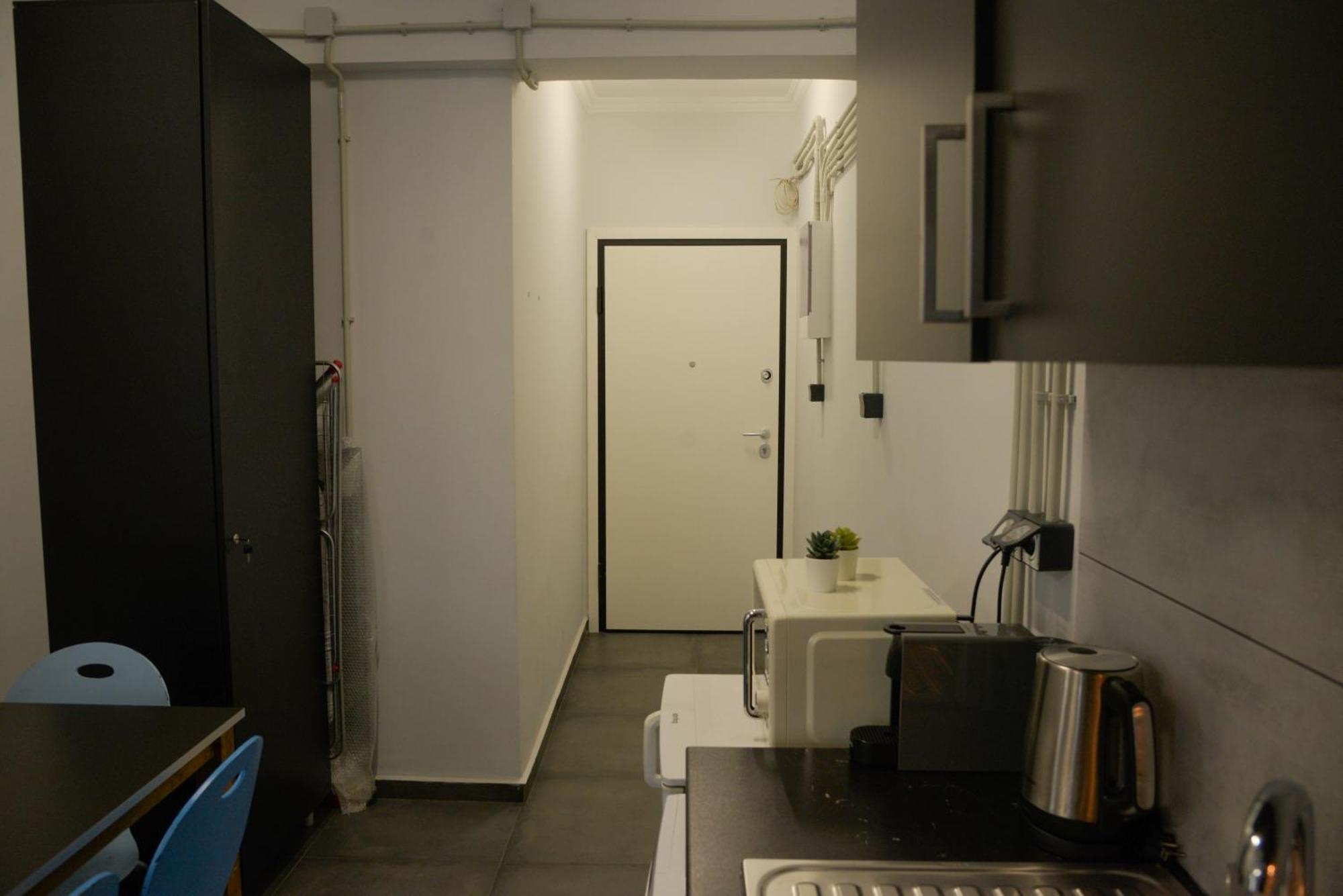 Virginia'S Boutique Apartments Athens Exterior photo