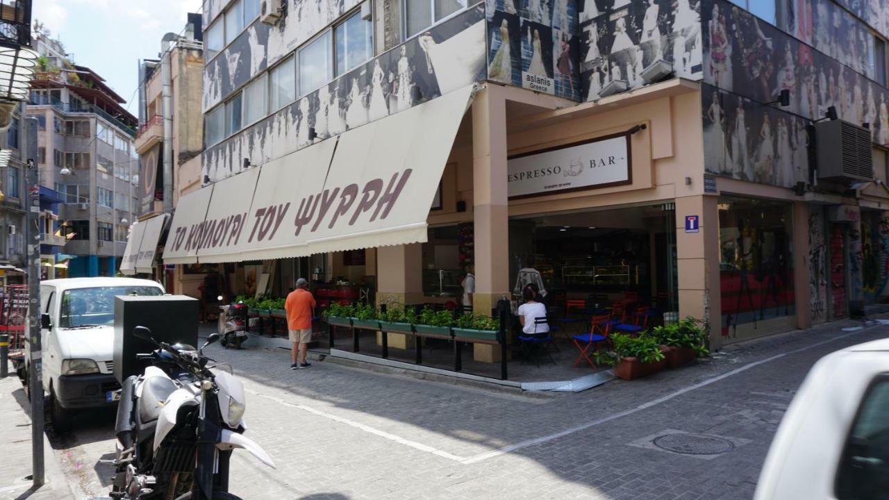 Virginia'S Boutique Apartments Athens Exterior photo